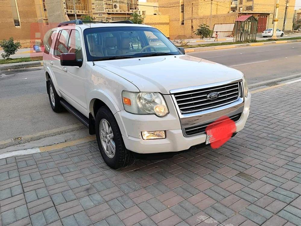 فۆرد ئێکسپلۆرەر